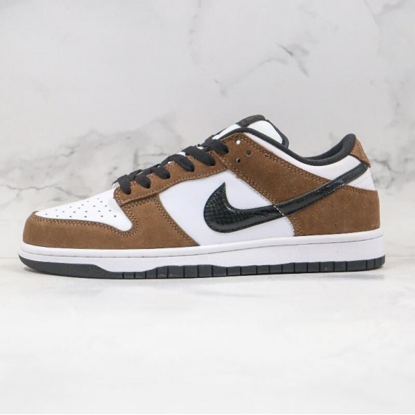 SB Dunk Low SP Trail End Brown