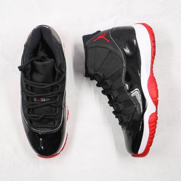 Air Jordan 11 Bred