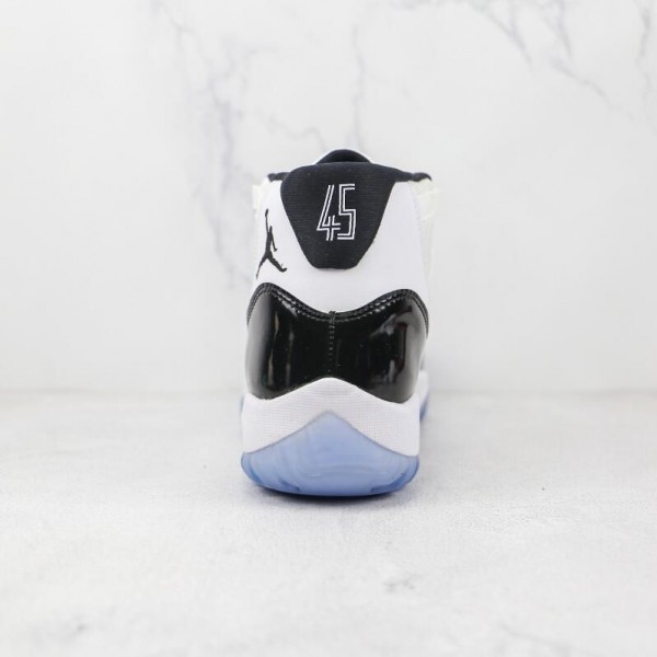 Air Jordan 11 Concord