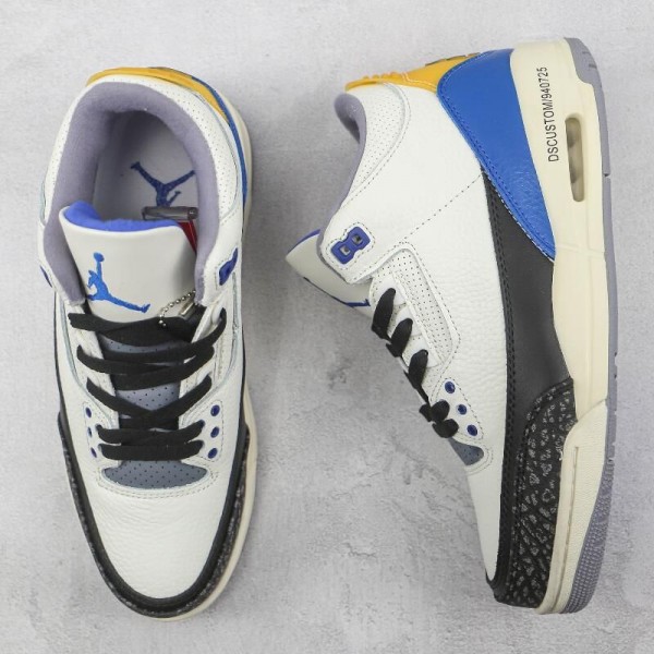 Air Jordan 3 Retro UNC
