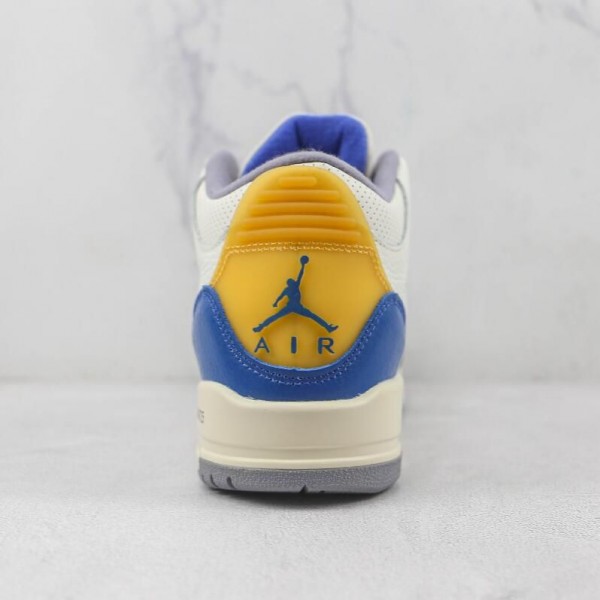 Air Jordan 3 Retro UNC
