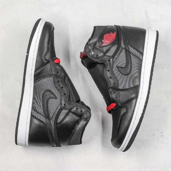 Air Jordan 1 Black Satin