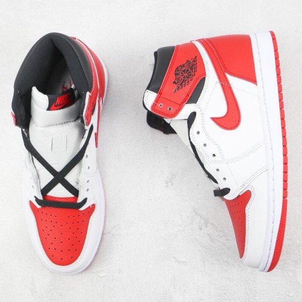 Air Jordan 1 High OG Heritage