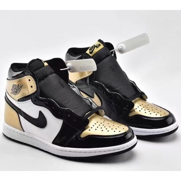 Air Jordan Retro 1 High OG NRG Gold Toe