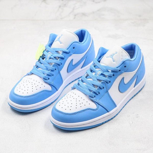 Air Jordan 1 Low UNC