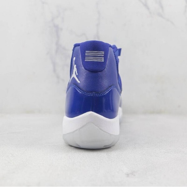 Air Jordan 11 Midnight Navy White