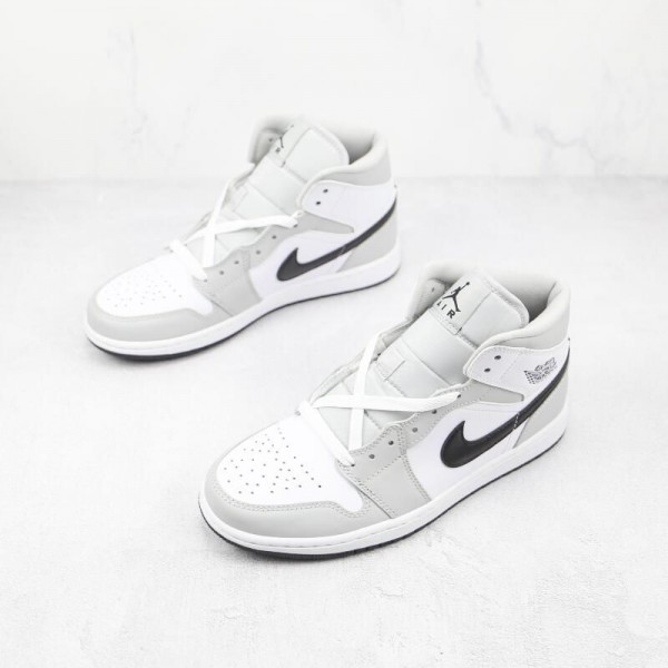 Air Jordan 1 Mid Light Smoke Grey
