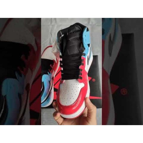 Air Jordan 1 High OG Fearless