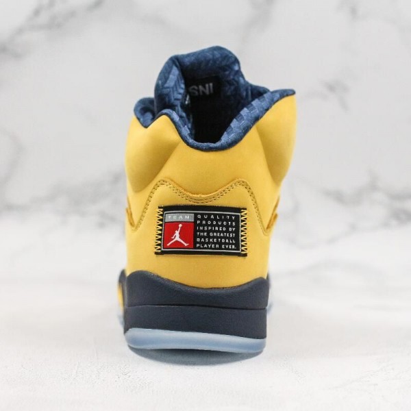 Air Jordan 5 SP Michigan