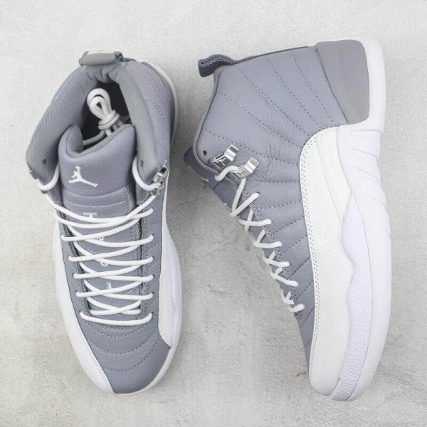 Air Jordan 12 Stealth