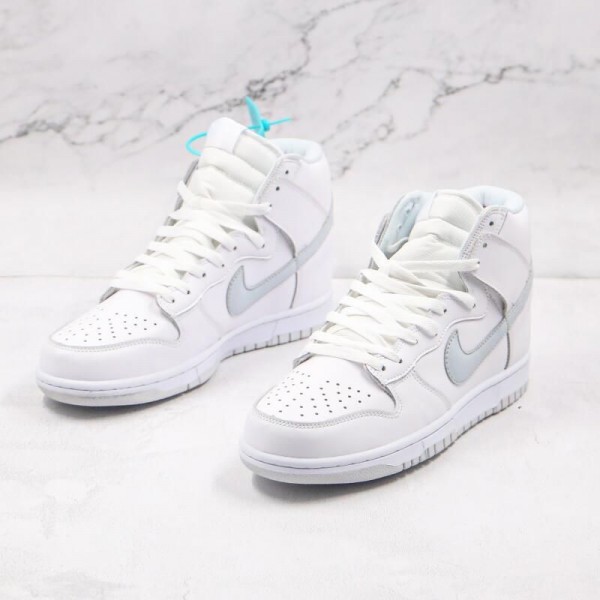 SB Dunk High Pure Platinum
