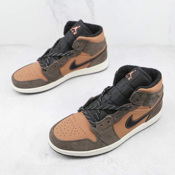 Air Jordan 1 Mid Chocolate