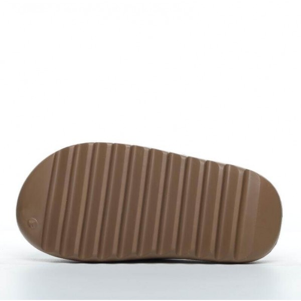 Yeezy Slide Resin Dark Brown