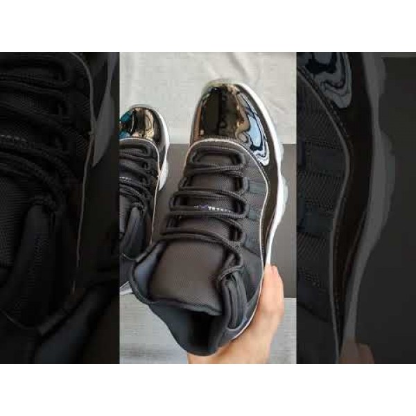 Air Jordan 11 Space Jam