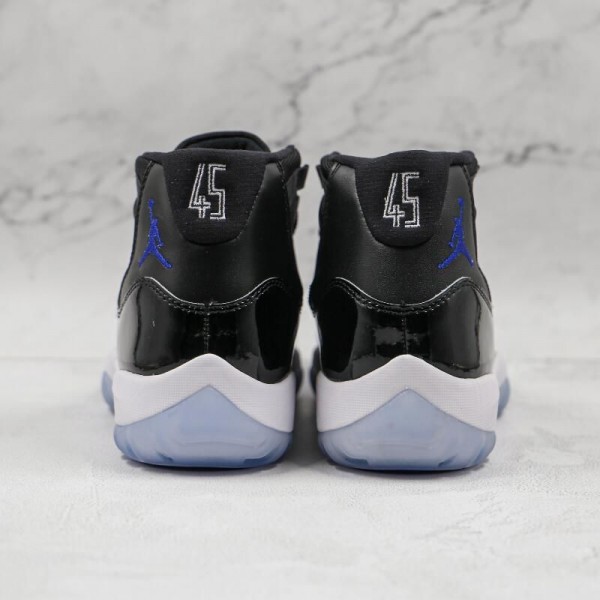 Air Jordan 11 Space Jam