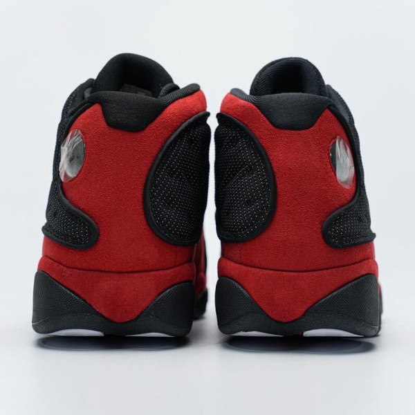 Air Jordan 13 Bred