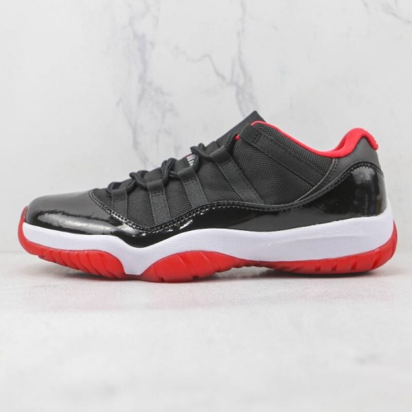 Air Jordan 11 Low Bred