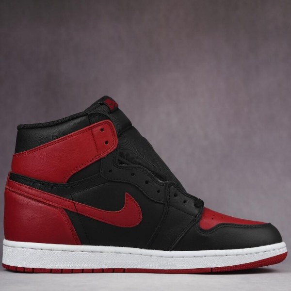 Air Jordan 1 High Banned