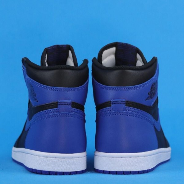  Air Jordan 1 High OG Royal