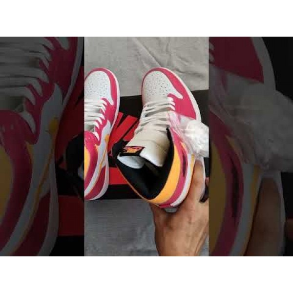 Air Jordan 1 Light Fusion Red