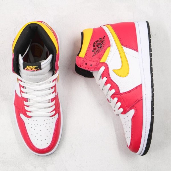 Air Jordan 1 Light Fusion Red
