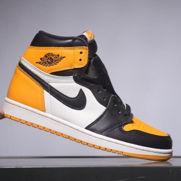Air Jordan 1 High OG Yellow Toe