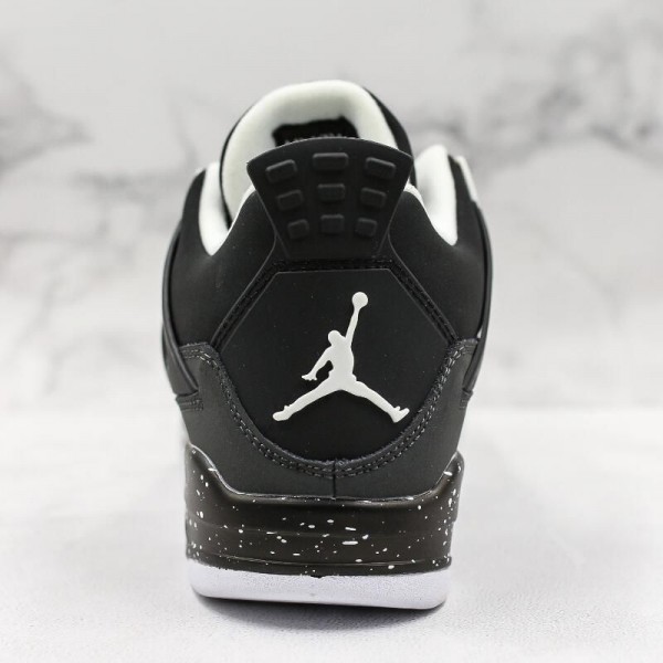 Air Jordan 4 Fear Pack
