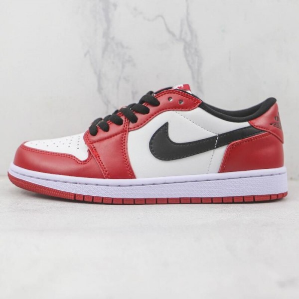 Air Jordan 1 Low OG Chicago