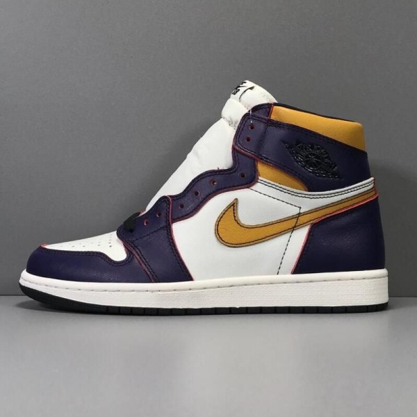 SB x Air Jordan 1 Purple