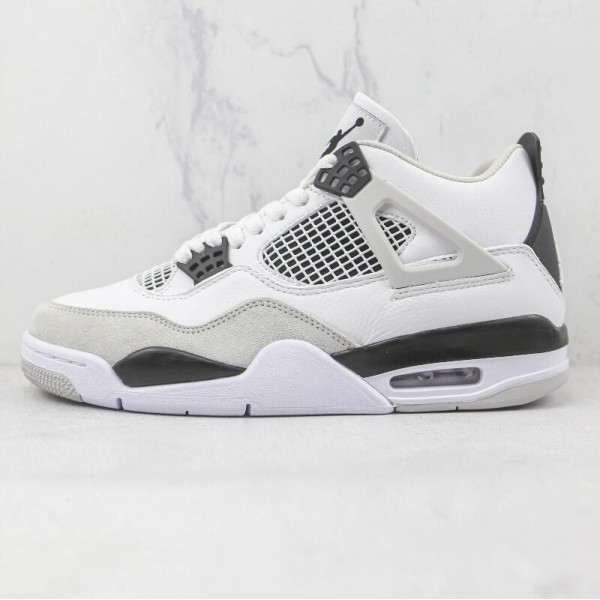 Air Jordan 4 Military Black