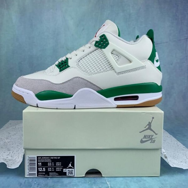 Nik* SB x Air Jordan 4 Pine Green