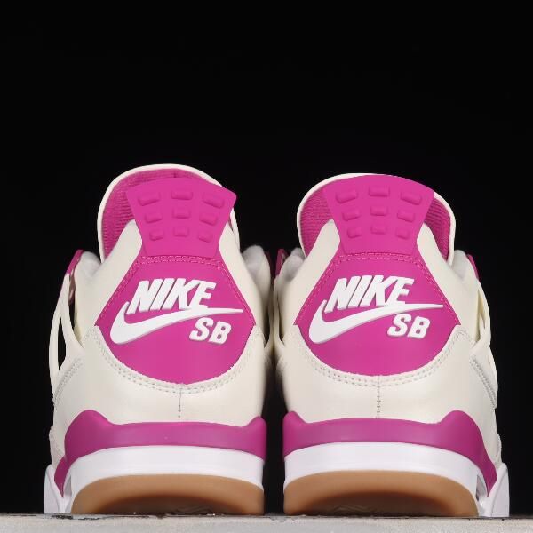 SB x Air Jordan 4 Sapphire