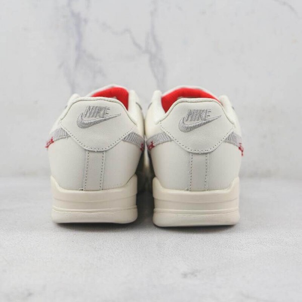 Air Jordan 4 Creamy White