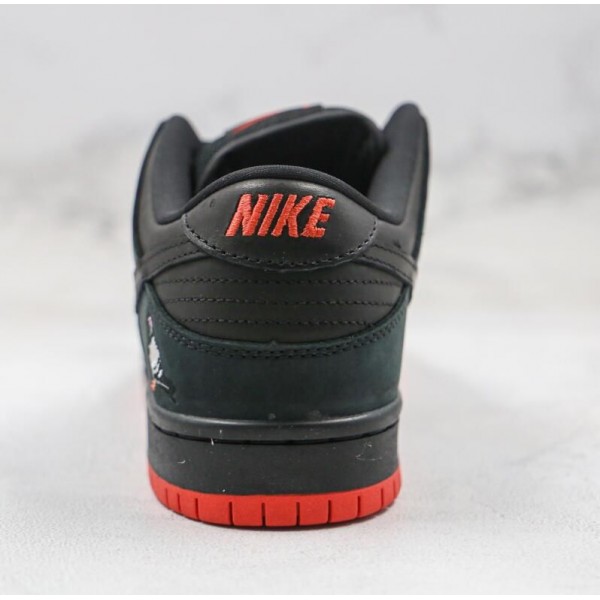 Black Pigeon X SB Dunk low Trd QS