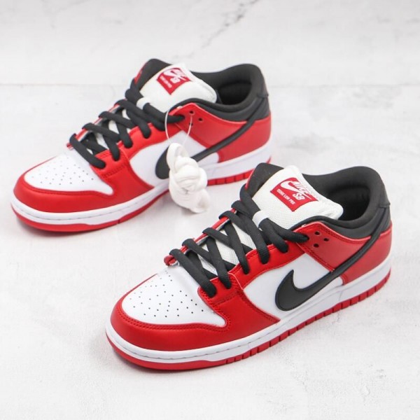 SB Dunk Low PRO Chicago