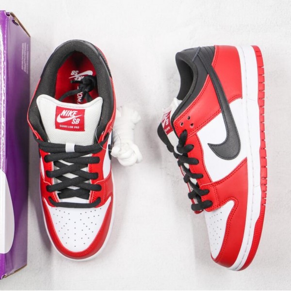 SB Dunk Low PRO Chicago