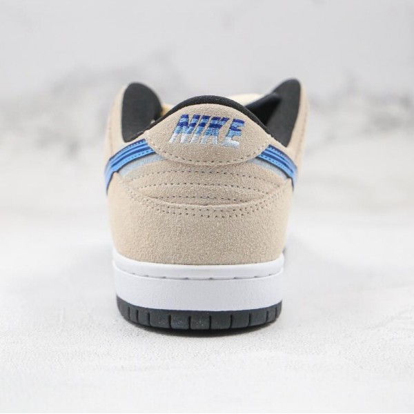 SB Dunk Low Raygun