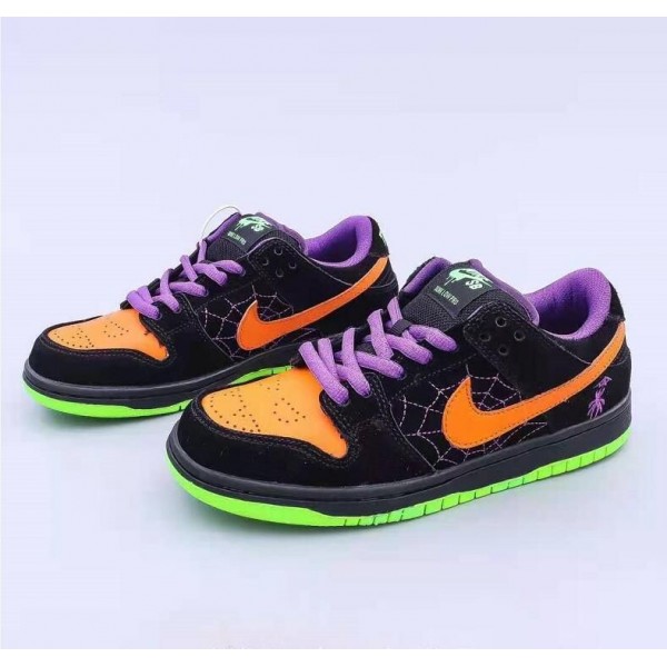 SB Dunk Low Night of Mischief