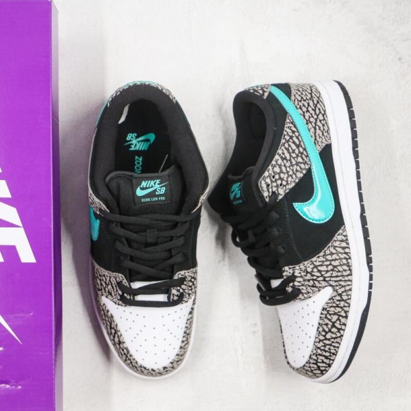 SB Dunk Low PRO Elephant