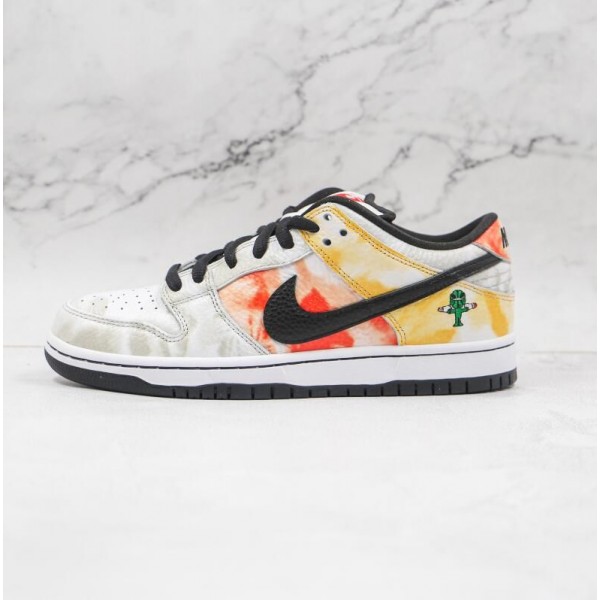 SB Dunk Low Roswell Raygun