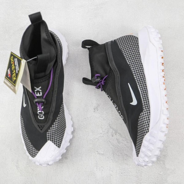 ACG Mountain Fly GORE-TEX Black White