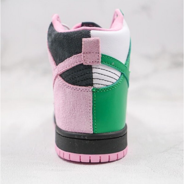 SB Dunk High Invert Celtics