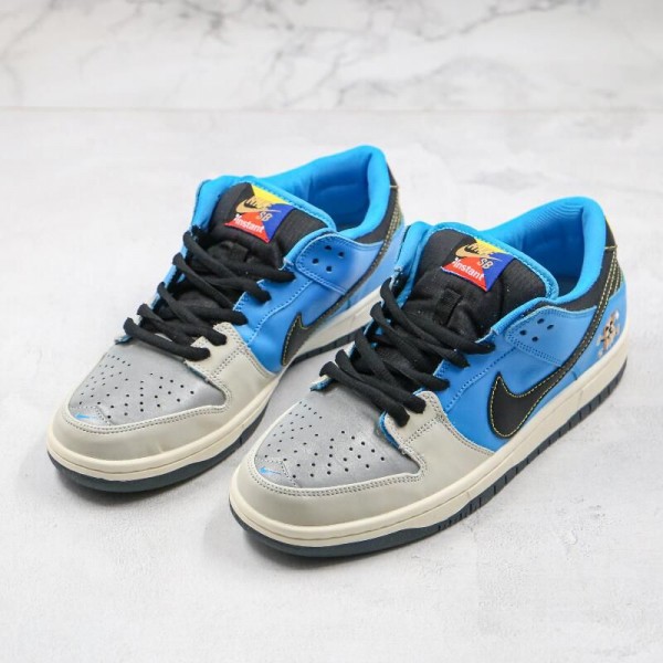 Instant Skateboard x Dunk SB Low