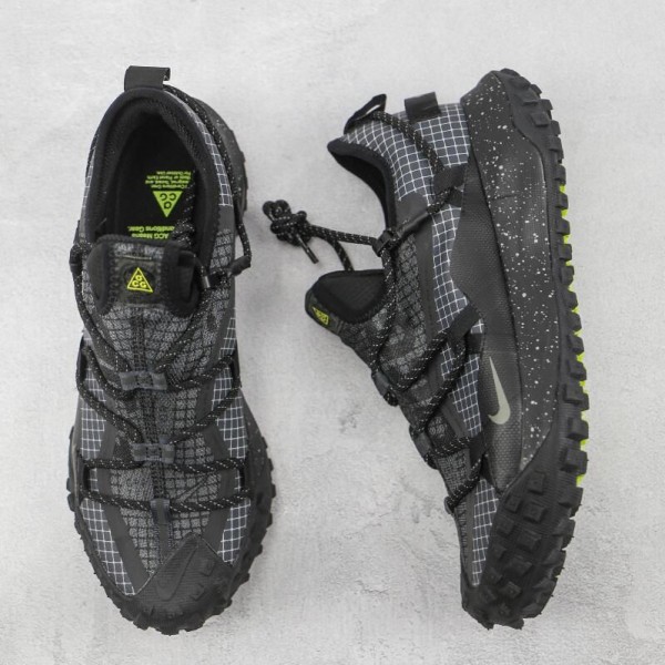 ACG Mountain Fly Low Black