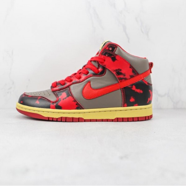 Dunk High Red Camo