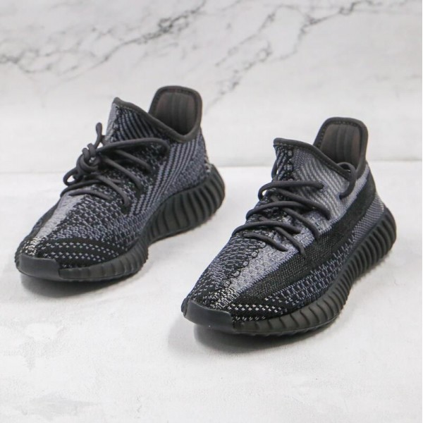 Yeezy Boost 350 V2 Oreo