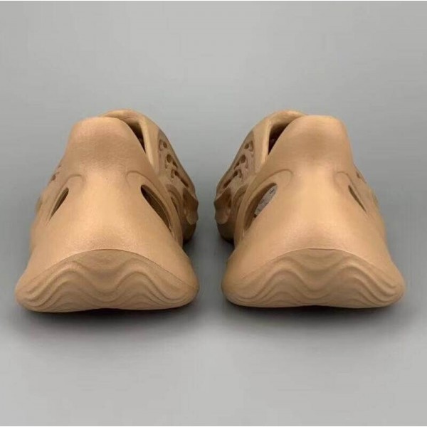 Yeezy Foam Runner Ochre Slippers