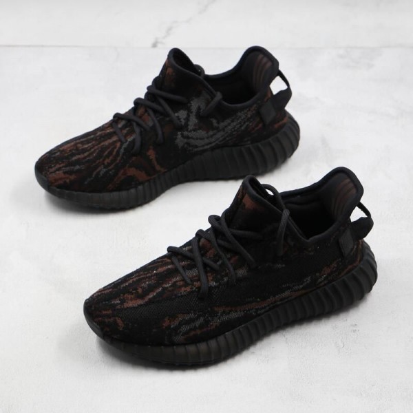 Yeezy Boost 350 V2 Black