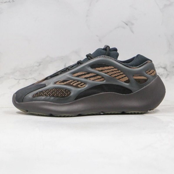 Yeezy 700 V3 Eremiel